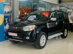 Ford Everest máy dầu số tự động 2013
