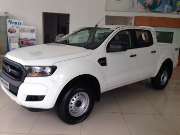 FORD RANGER 2.2L 4X4 MT XL