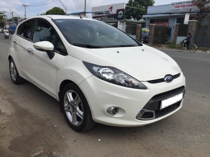 Ford Fiesta cũ 1.6L - 5 cửa đời 2012 bán tại Ford Bến Thành