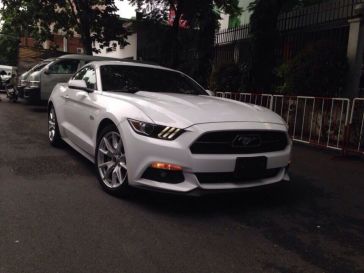 Ford Mustang GT - Premium 5.0L 2015 Coupe/Sports Cars