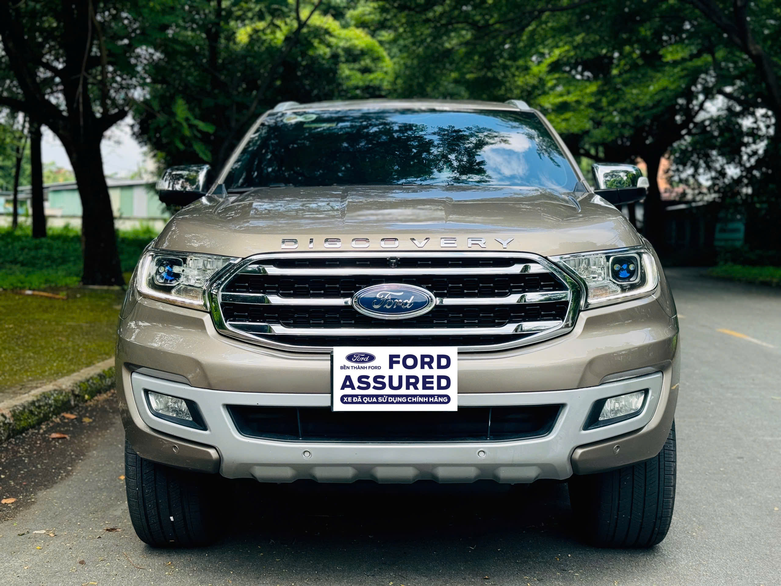 FORD EVEREST 2.0L TITANIUM SỐ TỰ ĐỘNG NHẬP KHẨU 2020