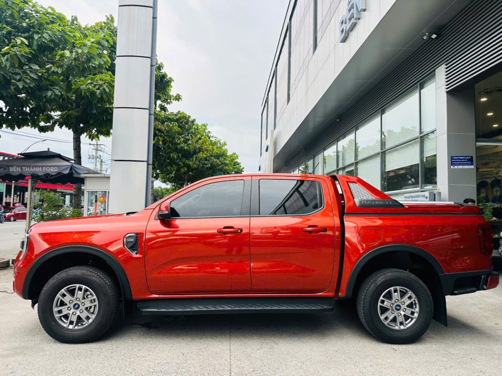 Ford ranger xls at 2023 chạy lướt 18000km - 4