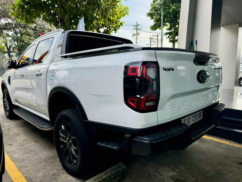 Ford ranger wildtrak 2022 màu trắng chạy lướt - 5