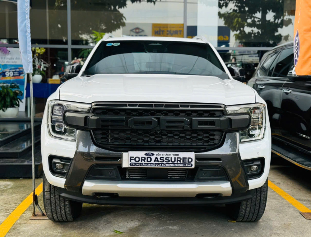 Ford ranger wildtrak 2022 màu trắng chạy lướt - 3