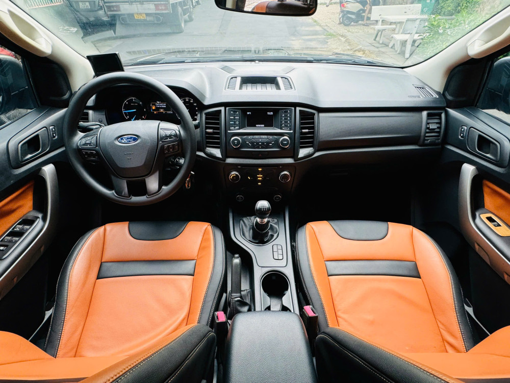 Ford ranger xls mt nhập khẩu 2018 - 5